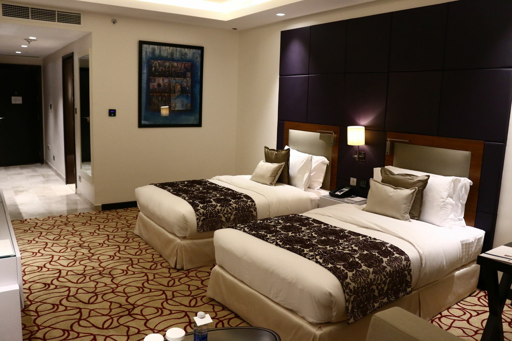 Radisson Hotel Muscat Panorama Ngoại thất bức ảnh